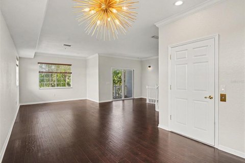 Townhouse in Palmetto, Florida 4 bedrooms, 241.92 sq.m. № 2127104 - photo 10