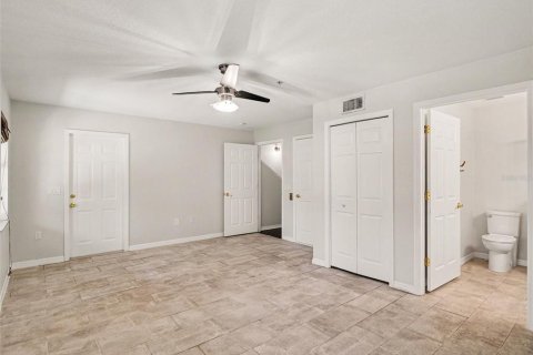 Townhouse in Palmetto, Florida 4 bedrooms, 241.92 sq.m. № 2127104 - photo 16