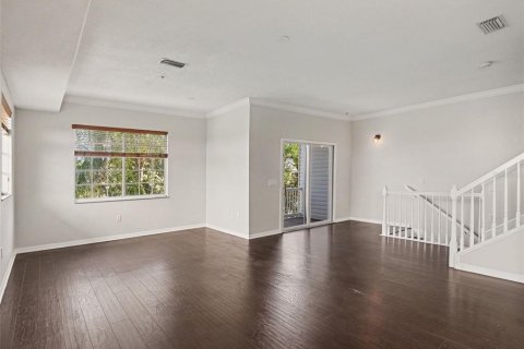 Townhouse in Palmetto, Florida 4 bedrooms, 241.92 sq.m. № 2127104 - photo 15