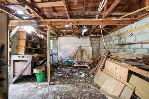 House in Pinellas Park, Florida 1 bedroom, 59.46 sq.m. № 1907946 - photo 11