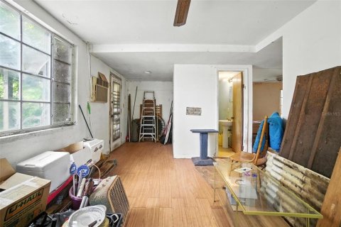 House in Pinellas Park, Florida 1 bedroom, 59.46 sq.m. № 1907946 - photo 3