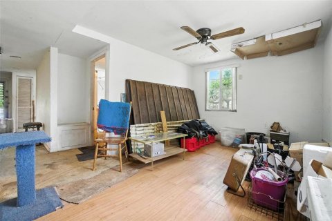 House in Pinellas Park, Florida 1 bedroom, 59.46 sq.m. № 1907946 - photo 2