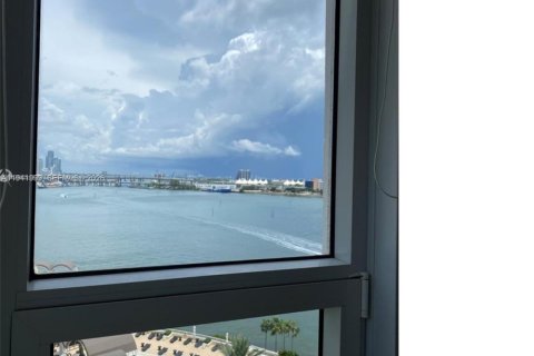 Copropriété à louer à Miami, Floride: 1 chambre, 88.63 m2 № 1998982 - photo 21