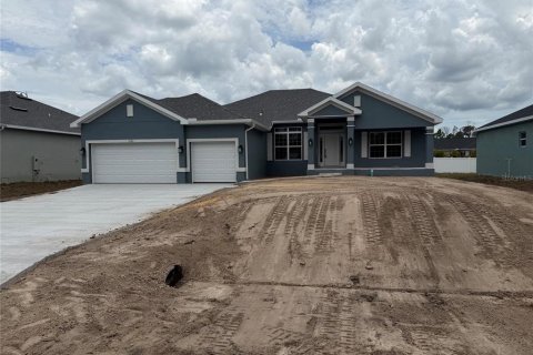 House in Port Charlotte, Florida 4 bedrooms, 210.42 sq.m. № 2151468