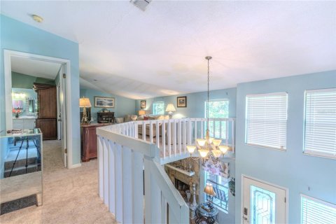 Townhouse in Ormond Beach, Florida 3 bedrooms, 182.27 sq.m. № 2157345 - photo 13
