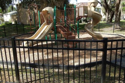 Townhouse in Winter Garden, Florida 3 bedrooms, 157.84 sq.m. № 1657438 - photo 15