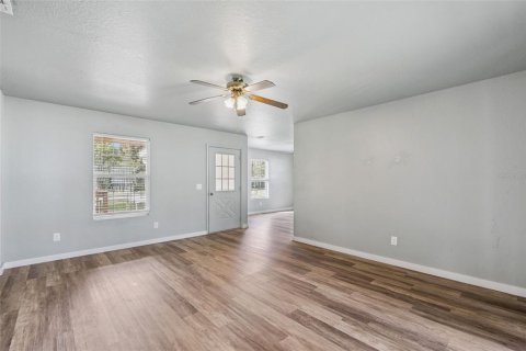 Casa en venta en Orlando, Florida, 3 dormitorios, 121.52 m2 № 2384151 - foto 5