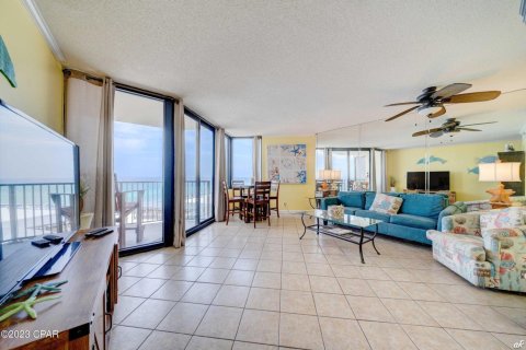 Condominio en venta en Panama City Beach, Florida, 1 dormitorio, 56.58 m2 № 561773 - foto 1