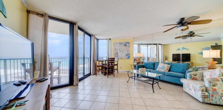 Condominio en Panama City Beach, Florida, 1 dormitorio  № 561773
