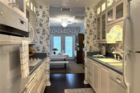 Casa en venta en Sun City Center, Florida, 2 dormitorios, 172.61 m2 № 1879706 - foto 16