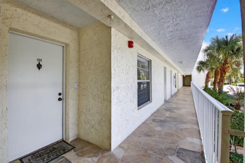 Copropriété à vendre à Delray Beach, Floride: 2 chambres, 101.45 m2 № 2245709 - photo 7