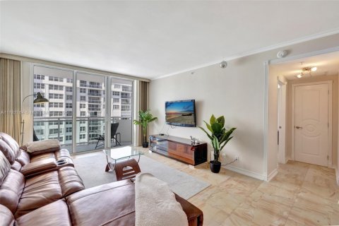 Condominio en venta en Hollywood, Florida, 1 dormitorio, 82.03 m2 № 1731617 - foto 8