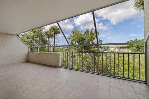 Condo in New Port Richey, Florida, 2 bedrooms  № 2379207 - photo 28