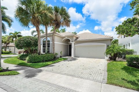 Villa ou maison à Boca Raton, Floride 5 chambres, 270.81 m2 № 2265674