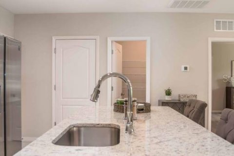 Villa ou maison à vendre à Palm Coast, Floride: 5 chambres, 187.85 m2 № 1774681 - photo 6