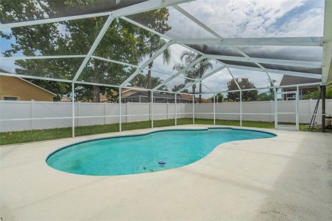 House in Valrico, Florida 4 bedrooms, 183.76 sq.m. № 1918077 - photo 6