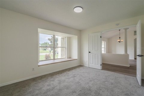 House in Valrico, Florida 4 bedrooms, 183.76 sq.m. № 1918077 - photo 8