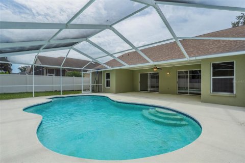 House in Valrico, Florida 4 bedrooms, 183.76 sq.m. № 1918077 - photo 5