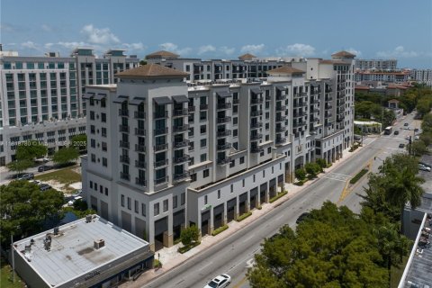Commercial property in Coral Gables, Florida № 1888867 - photo 9