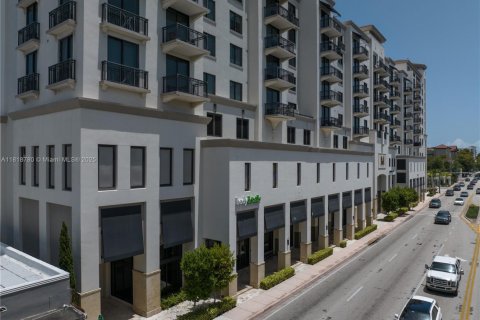 Commercial property in Coral Gables, Florida № 1888867 - photo 5