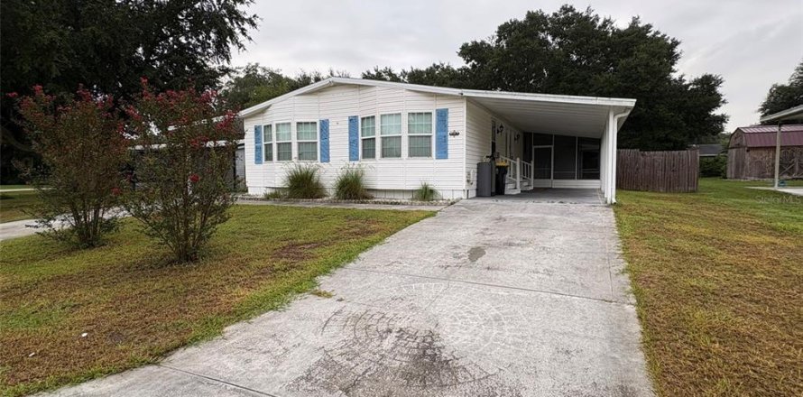 Appartement à Polk City, Floride 3 chambres, 145.67 m2 № 2383910