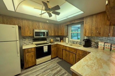 Casa en venta en Inverness, Florida, 2 dormitorios, 133.04 m2 № 1789205 - foto 3