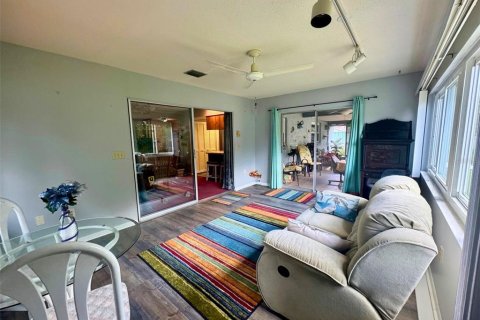 Casa en venta en Inverness, Florida, 2 dormitorios, 133.04 m2 № 1789205 - foto 4