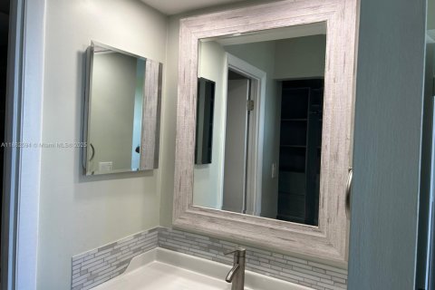 Copropriété à louer à Lauderhill, Floride: 2 chambres, 98.48 m2 № 1961382 - photo 20
