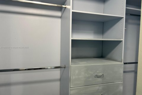 Copropriété à louer à Lauderhill, Floride: 2 chambres, 98.48 m2 № 1961382 - photo 23