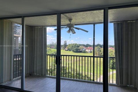 Copropriété à louer à Lauderhill, Floride: 2 chambres, 98.48 m2 № 1961382 - photo 14
