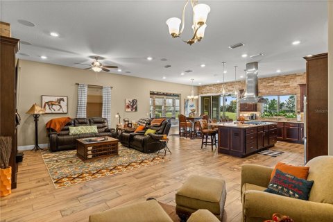 Villa ou maison à vendre à Ocala, Floride: 3 chambres, 250.28 m2 № 2406496 - photo 10
