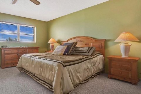 Condo in Lauderhill, Florida, 1 bedroom  № 1850333 - photo 7
