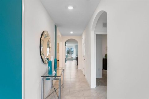Casa en venta en Winter Haven, Florida, 4 dormitorios, 169.83 m2 № 1561108 - foto 2