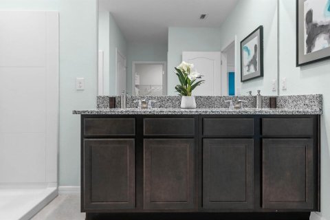Casa en venta en Winter Haven, Florida, 4 dormitorios, 169.83 m2 № 1561108 - foto 23