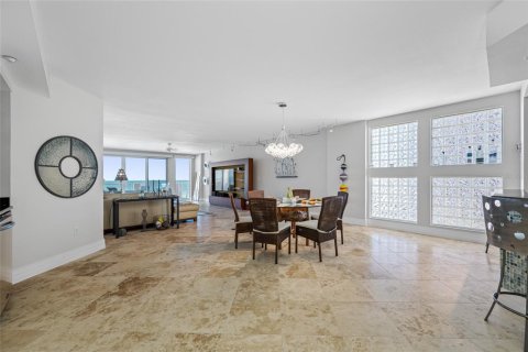 Condominio en alquiler en Clearwater, Florida, 3 dormitorios, 218.78 m2 № 1669850 - foto 14