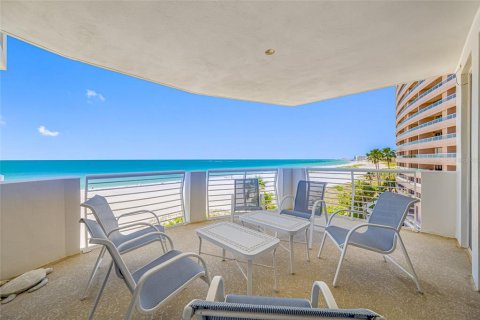 Condominio en alquiler en Clearwater, Florida, 3 dormitorios, 218.78 m2 № 1669850 - foto 8