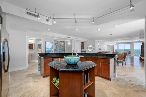 Condominio en alquiler en Clearwater, Florida, 3 dormitorios, 218.78 m2 № 1669850 - foto 12