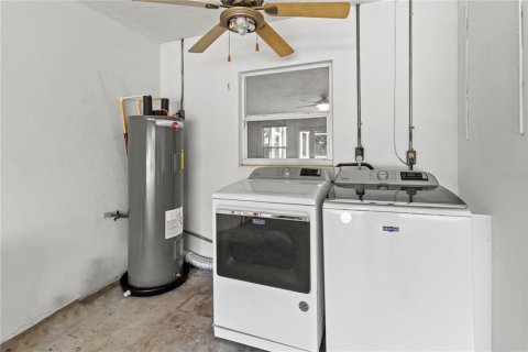 Casa en venta en Bradenton, Florida, 3 dormitorios, 203.18 m2 № 1848026 - foto 30