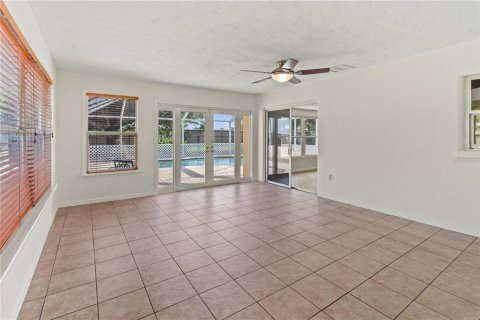 Casa en venta en Bradenton, Florida, 3 dormitorios, 203.18 m2 № 1848026 - foto 20
