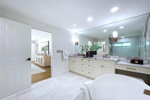 Купить виллу или дом в Клируотер, Флорида 7 комнат, 223.89м2, № 1632012 - фото 28