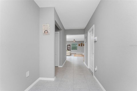 House in Punta Gorda, Florida 4 bedrooms, 188.78 sq.m. № 2118796 - photo 5