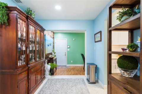 Casa en venta en Saint Petersburg, Florida, 2 dormitorios, 104.24 m2 № 2387553 - foto 8