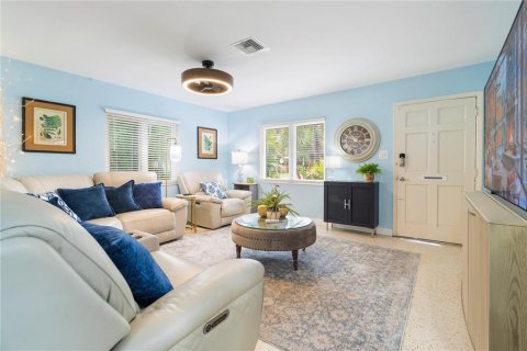 Casa en venta en Saint Petersburg, Florida, 2 dormitorios, 104.24 m2 № 2387553 - foto 7