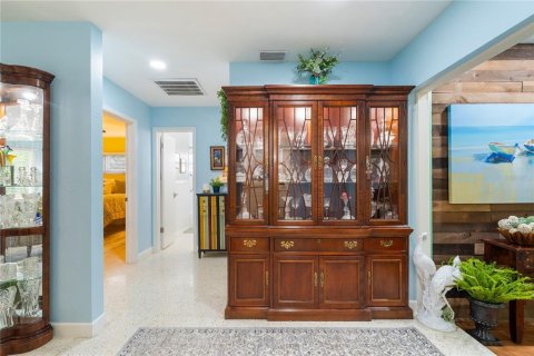 Casa en venta en Saint Petersburg, Florida, 2 dormitorios, 104.24 m2 № 2387553 - foto 12