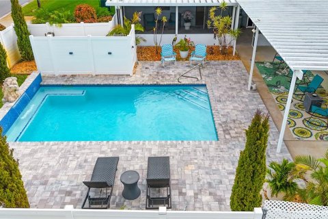 Casa en venta en Saint Petersburg, Florida, 2 dormitorios, 104.24 m2 № 2387553 - foto 29