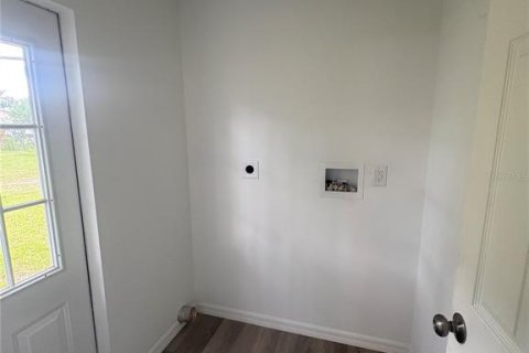 Снять в аренду квартиру в Лейкленд, Флорида 3 спальни, 124.86м2, № 2224322 - фото 14
