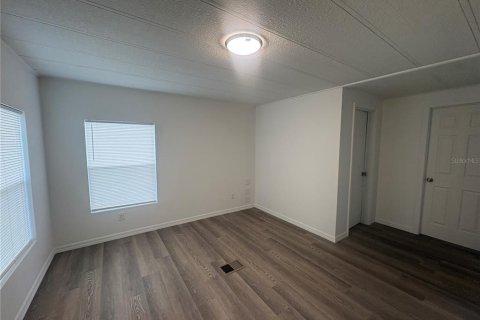 Снять в аренду квартиру в Лейкленд, Флорида 3 спальни, 124.86м2, № 2224322 - фото 19