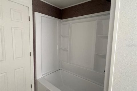 Снять в аренду квартиру в Лейкленд, Флорида 3 спальни, 124.86м2, № 2224322 - фото 23