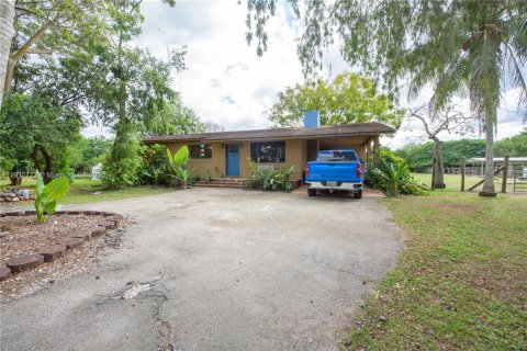 Casa en venta en Homestead, Florida, 3 dormitorios, 207.17 m2 № 1969806 - foto 28
