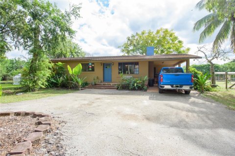 Casa en Homestead, Florida 3 dormitorios, 207.17 m2 № 1969806